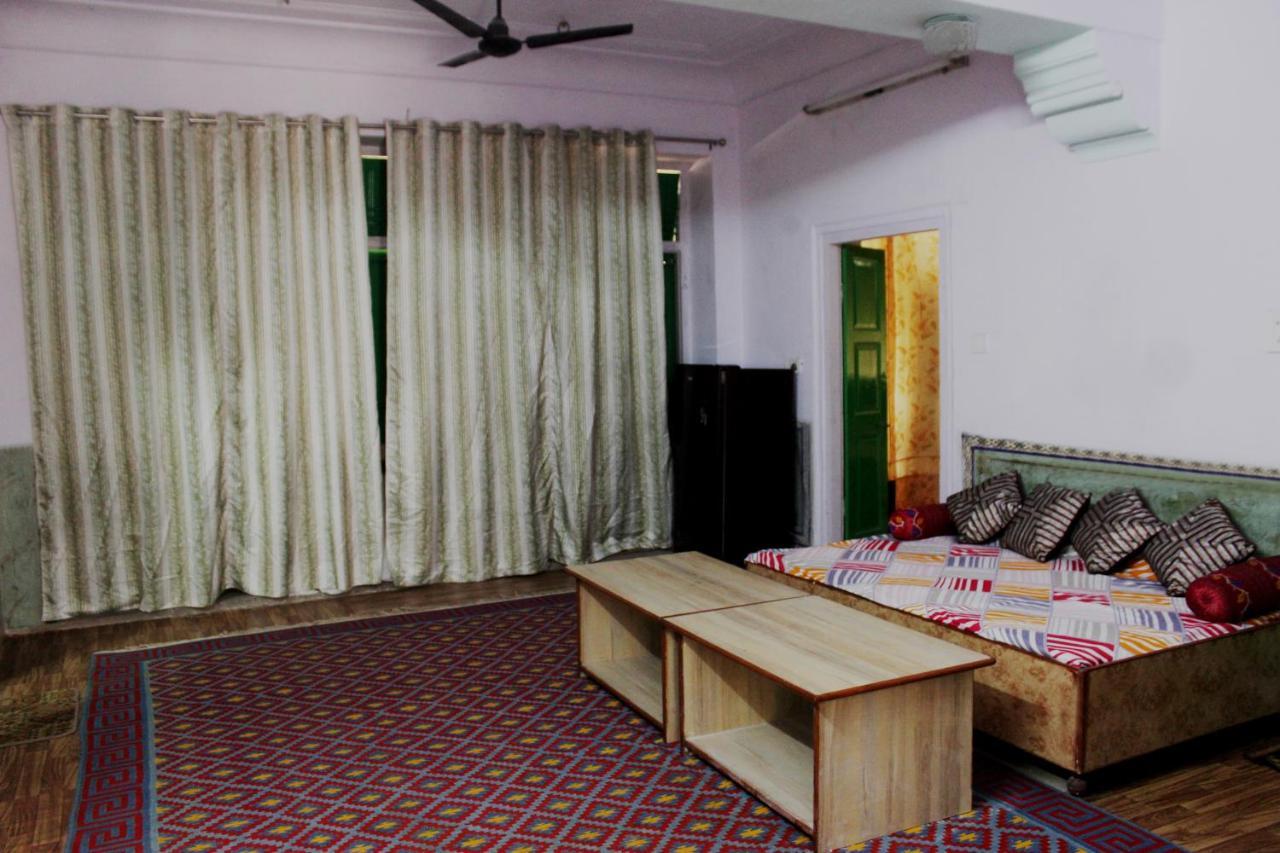 Friend India Hotel Jaipur Bagian luar foto